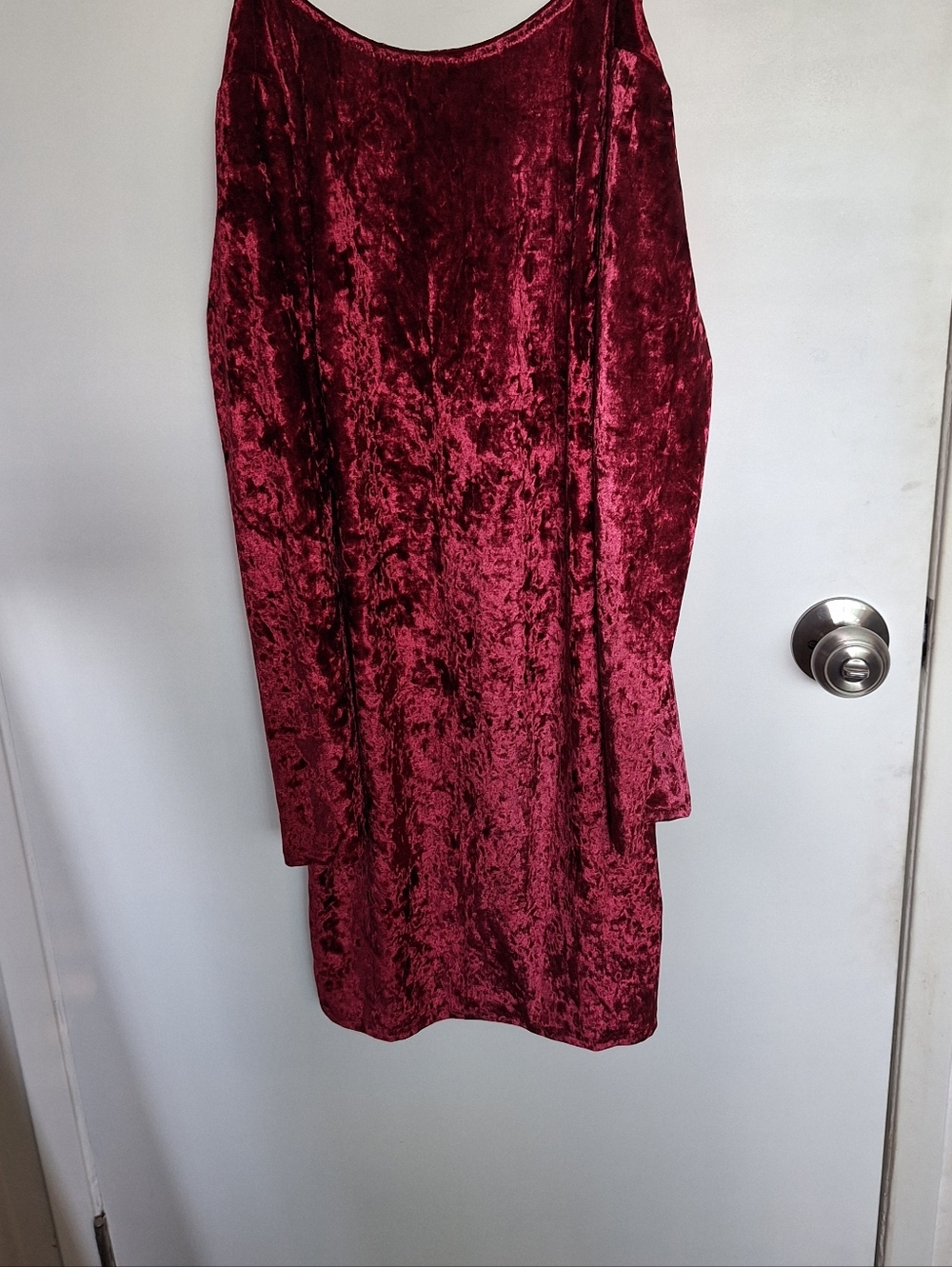 Lulu's Crimson Red Velvet Longsleeve Cocktail  Bodycon Dress NWT Sz M